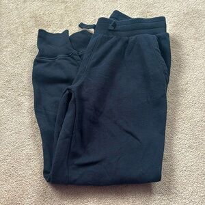 Under armour black sweat pants size small